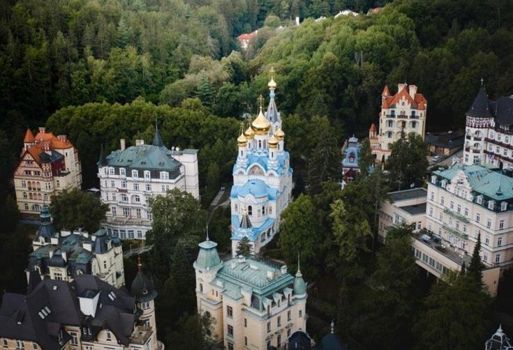 Imperial Apartment In Bohemia Residence By Rentez Karlsbad Exteriör bild